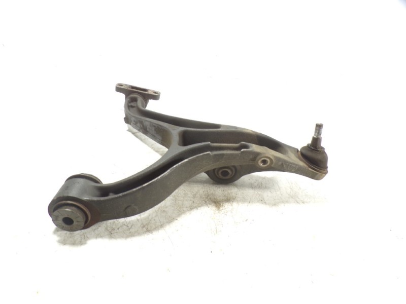 Recambio de brazo suspension inferior delantero derecho para jeep commander 3.0 v6 crd limited referencia OEM IAM 52089980AG  