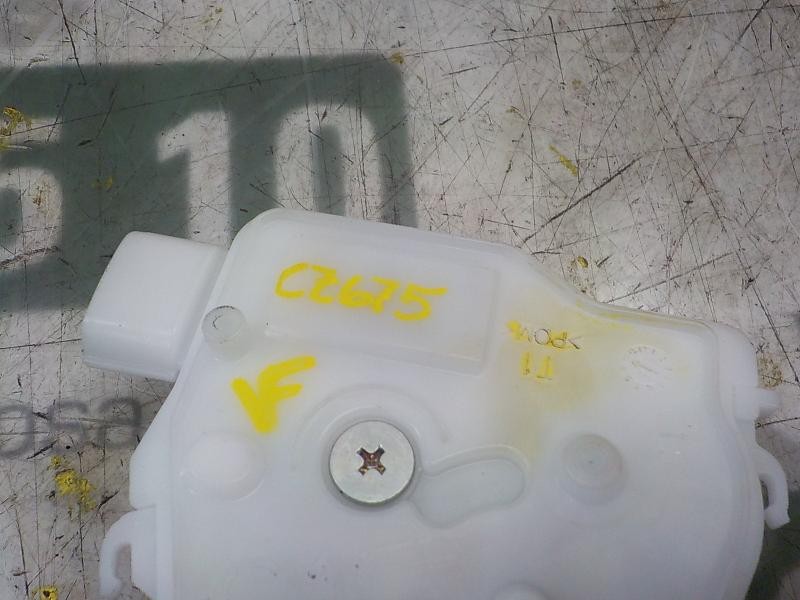 Recambio de cerradura maletero / porton para toyota auris 1.8 16v (híbrido) referencia OEM IAM 6935002090  