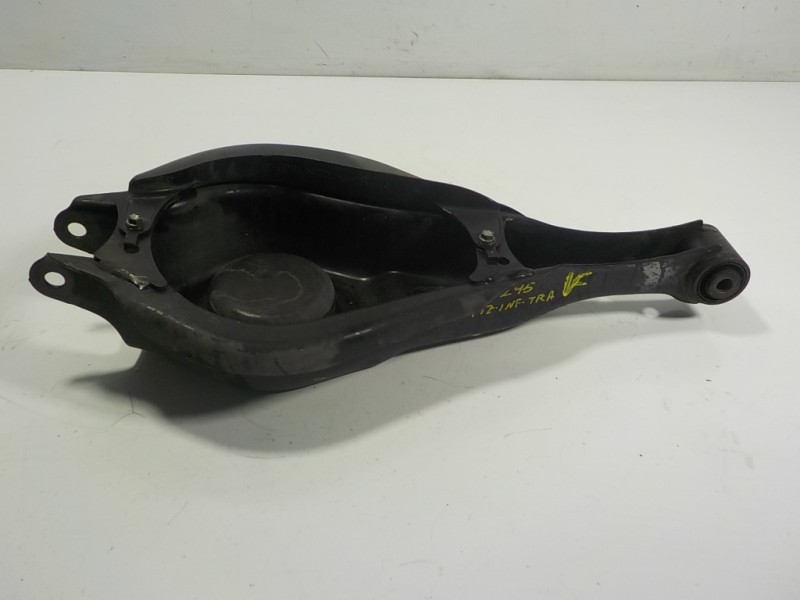 Recambio de brazo suspension inferior trasero izquierdo para lexus rx 450h referencia OEM IAM 4873048170  