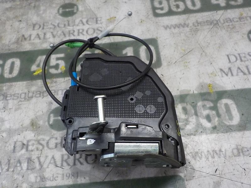 Recambio de cerradura puerta trasera izquierda para toyota auris 1.8 16v (híbrido) referencia OEM IAM 6906005051  