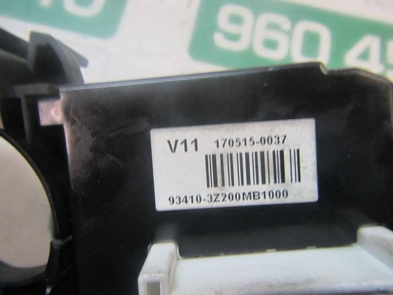 Recambio de mando intermitentes para hyundai i40 1.7 crdi cat referencia OEM IAM 934103Z200 934202Y610 