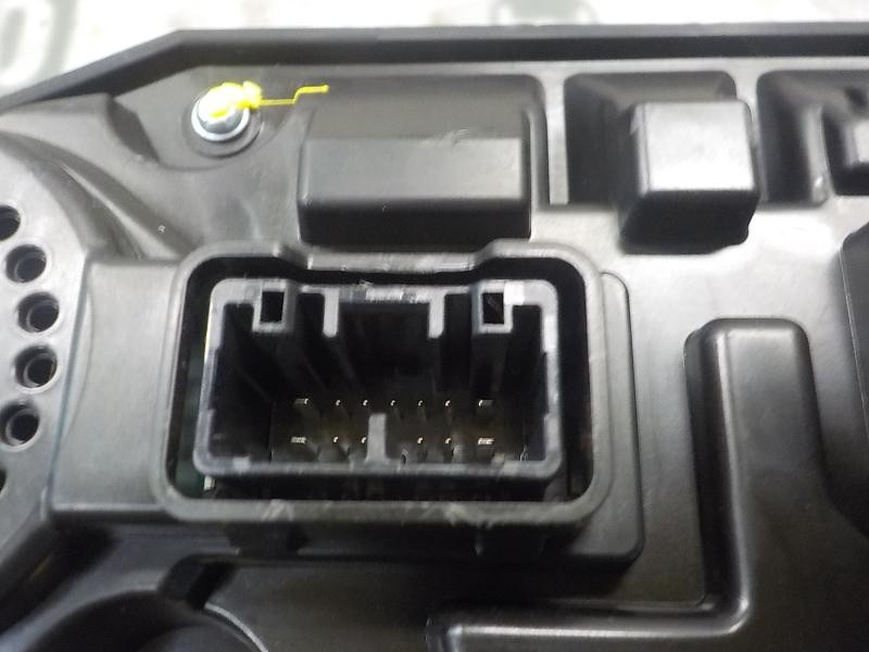 Recambio de cuadro instrumentos para toyota auris 1.8 16v (híbrido) referencia OEM IAM 83800F2E63 83800F2E63 