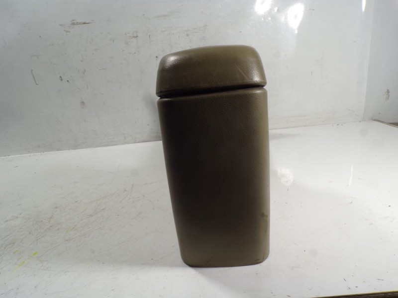 Recambio de apoyabrazos central para toyota rav 4 (a3) executive referencia OEM IAM 5890142070E1  