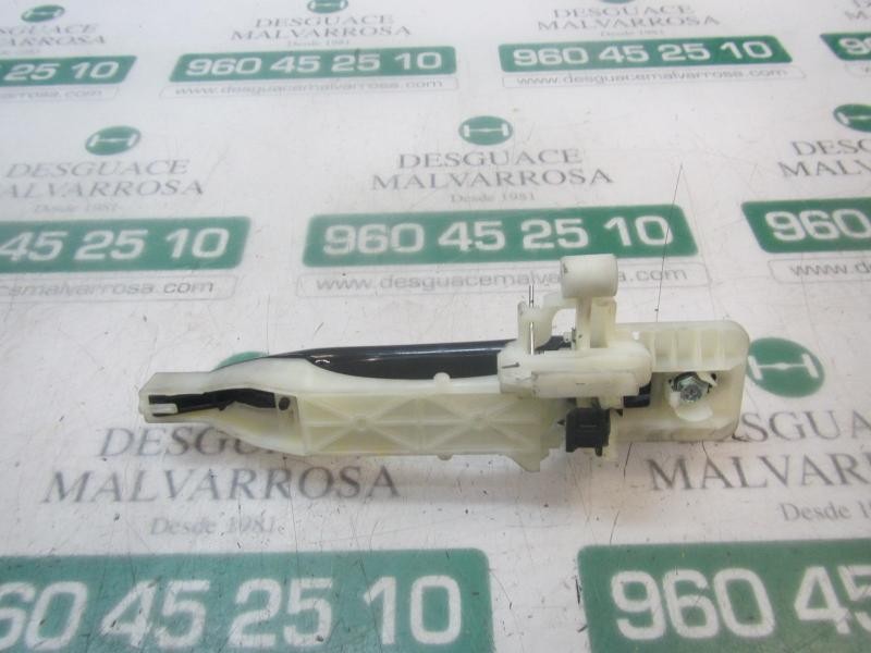 Recambio de maneta exterior trasera izquierda para hyundai i40 1.7 crdi cat referencia OEM IAM 826513Z010  