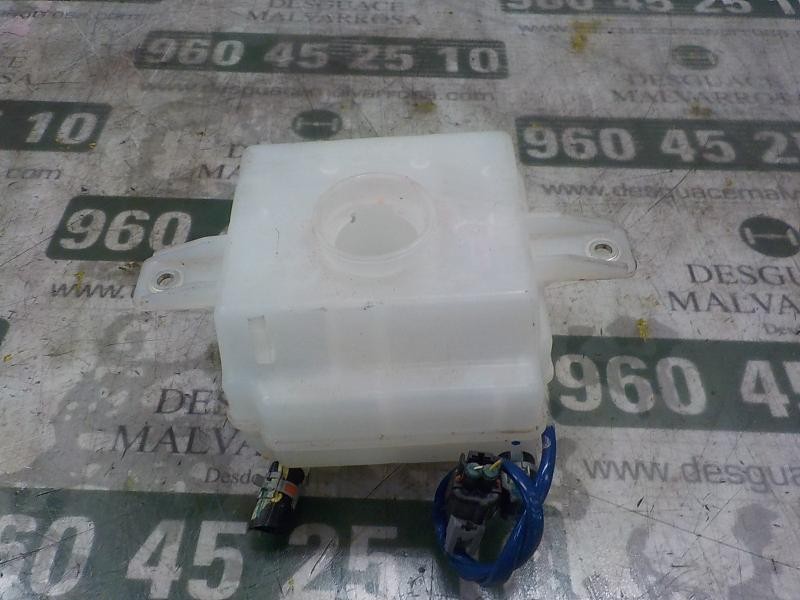 Recambio de deposito servo para toyota auris 1.8 16v (híbrido) referencia OEM IAM   