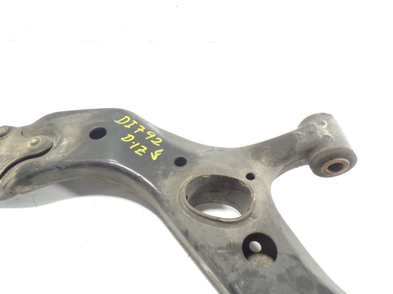 Recambio de brazo suspension inferior delantero izquierdo para toyota rav 4 (a3) executive referencia OEM IAM 4806942051  