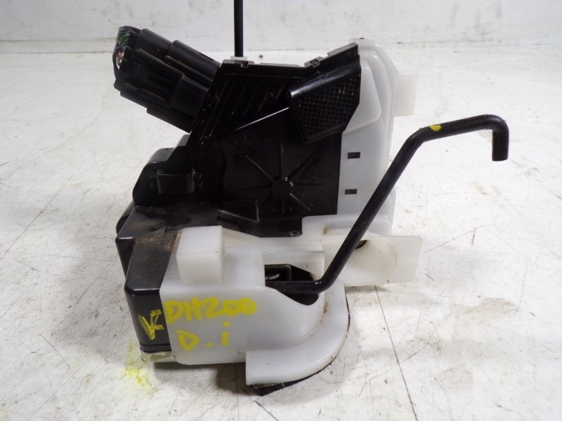 Recambio de cerradura puerta delantera izquierda para hyundai i20 1.2 cat referencia OEM IAM 81310C8020 81310C8020 