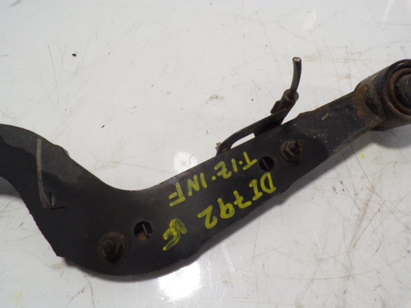 Recambio de brazo suspension superior trasero izquierdo para toyota rav 4 (a3) executive referencia OEM IAM 4879042020  