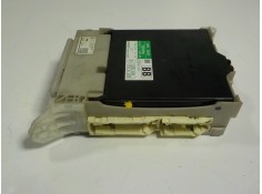 Recambio de caja reles / fusibles para lexus rx 450h referencia OEM IAM  8922148520 8273048A20 2