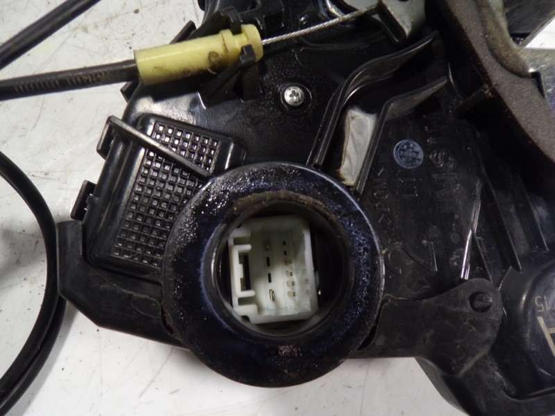 Recambio de cerradura puerta delantera izquierda para toyota rav 4 (a3) executive referencia OEM IAM 6904042241 9080715 9080715