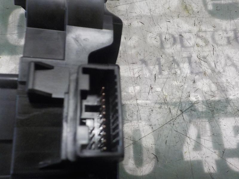 Recambio de mando luces para toyota auris 1.8 16v (híbrido) referencia OEM IAM 8414002720  