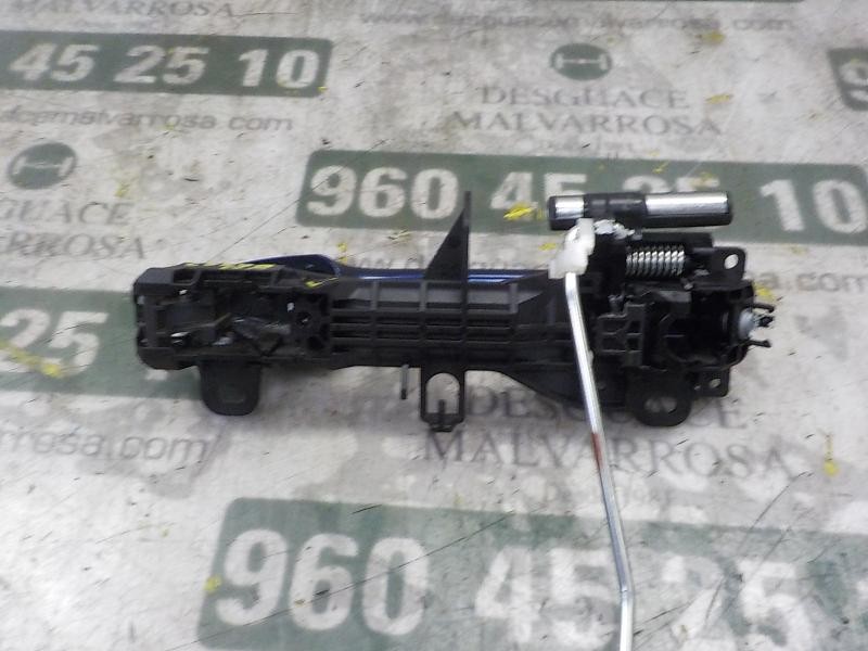 Recambio de maneta exterior delantera derecha para toyota auris 1.8 16v (híbrido) referencia OEM IAM 6921102924  