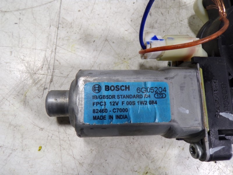 Recambio de elevalunas delantero derecho para hyundai i20 1.2 cat referencia OEM IAM 82404C7010 82460C7000 F00S1W2084