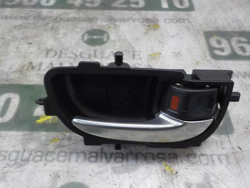 Recambio de maneta interior delantera derecha para toyota auris 1.8 16v (híbrido) referencia OEM IAM 6920502330C2  