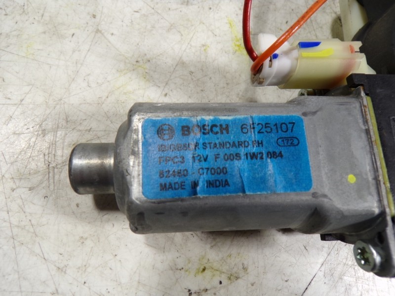 Recambio de elevalunas trasero derecho para hyundai i20 1.2 cat referencia OEM IAM 82460C7000 83402C7010 F00S1W2084