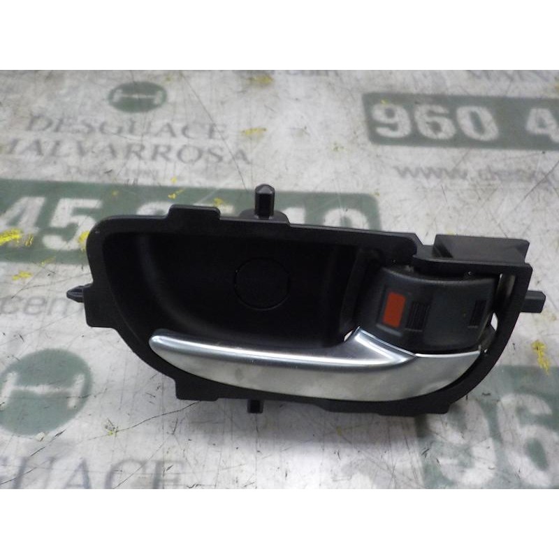 Recambio de maneta interior trasera derecha para toyota auris 1.8 16v (híbrido) referencia OEM IAM 6920502330C2  