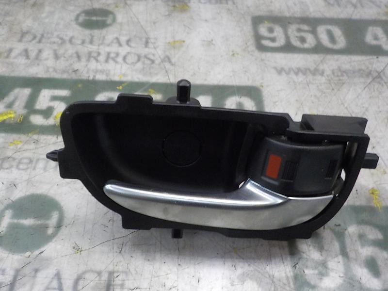 Recambio de maneta interior trasera derecha para toyota auris 1.8 16v (híbrido) referencia OEM IAM 6920502330C2  