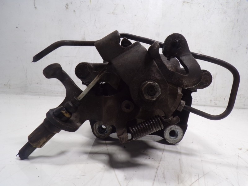 Recambio de pinza freno trasera derecha para peugeot 5008 2.0 blue-hdi fap referencia OEM IAM 4401Q3  