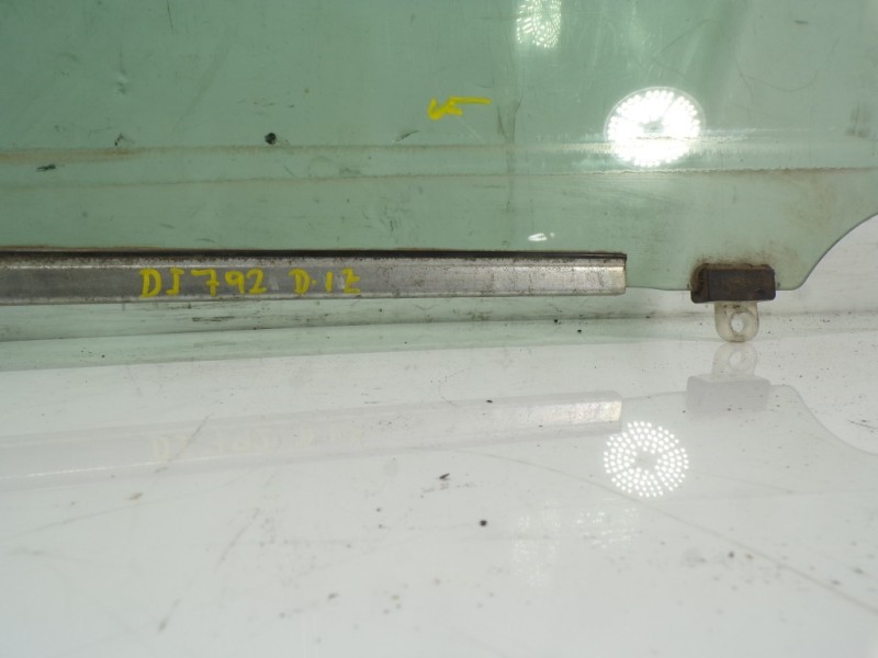 Recambio de cristal puerta delantero izquierdo para toyota rav 4 (a3) executive referencia OEM IAM 6810242160  