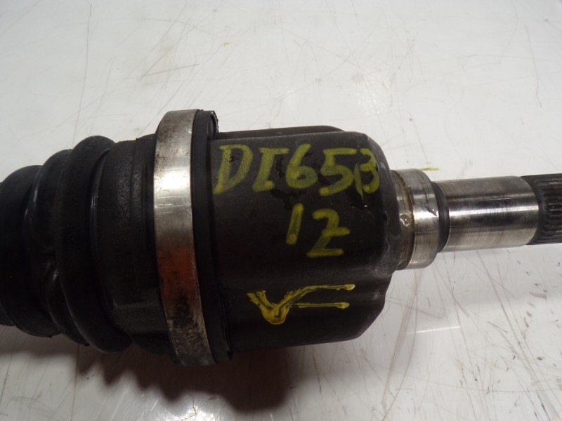 Recambio de transmision izquierda para peugeot 5008 2.0 blue-hdi fap referencia OEM IAM 3272QF 9685126080 