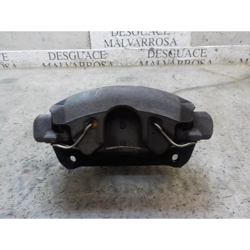 Recambio de pinza freno delantera derecha para volvo s60 berlina 2.4 diesel cat referencia OEM IAM 8251317  