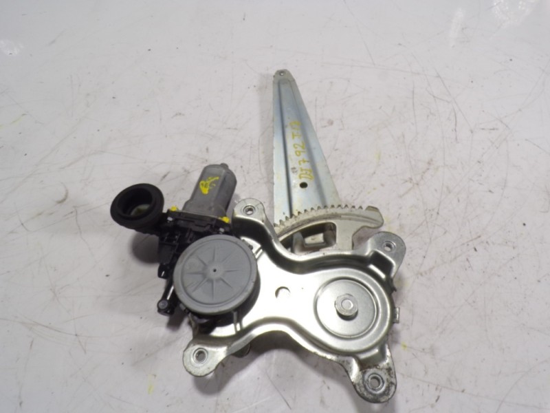 Recambio de elevalunas trasero izquierdo para toyota rav 4 (a3) executive referencia OEM IAM 6980442040 8571035180 2621002330