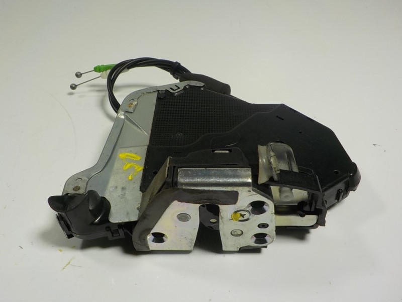 Recambio de cerradura puerta delantera derecha para lexus rx 450h referencia OEM IAM 6903060250 W42E1609 