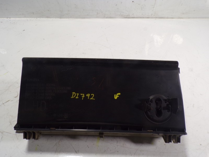 Recambio de guantera para toyota rav 4 (a3) executive referencia OEM IAM 5555042100E1  