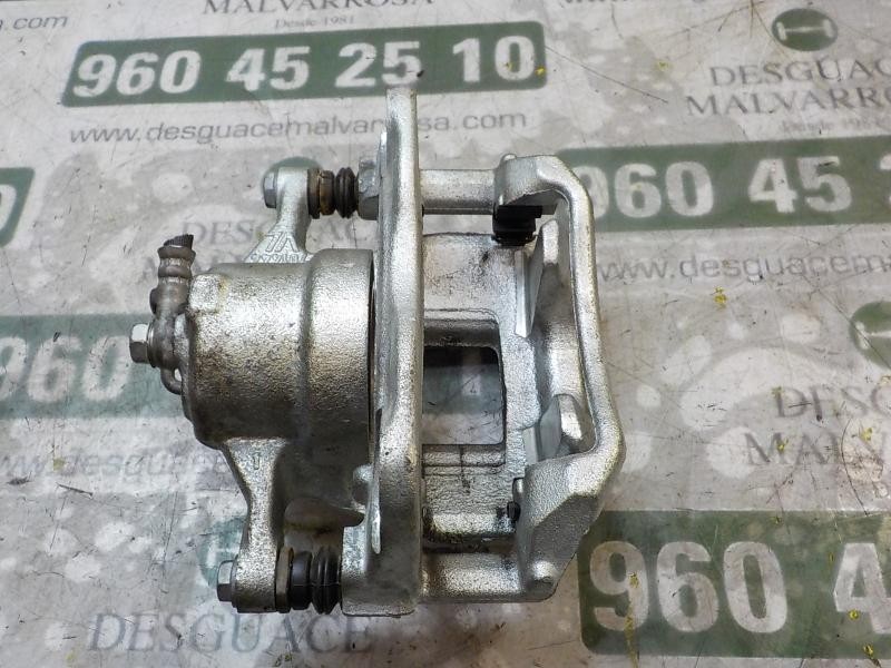 Recambio de pinza freno delantera derecha para toyota auris 1.8 16v (híbrido) referencia OEM IAM 4773002510  