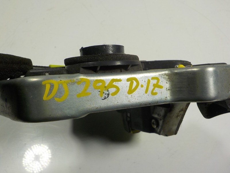 Recambio de cerradura puerta delantera izquierda para lexus rx 450h referencia OEM IAM 6904053100 M42E1803 