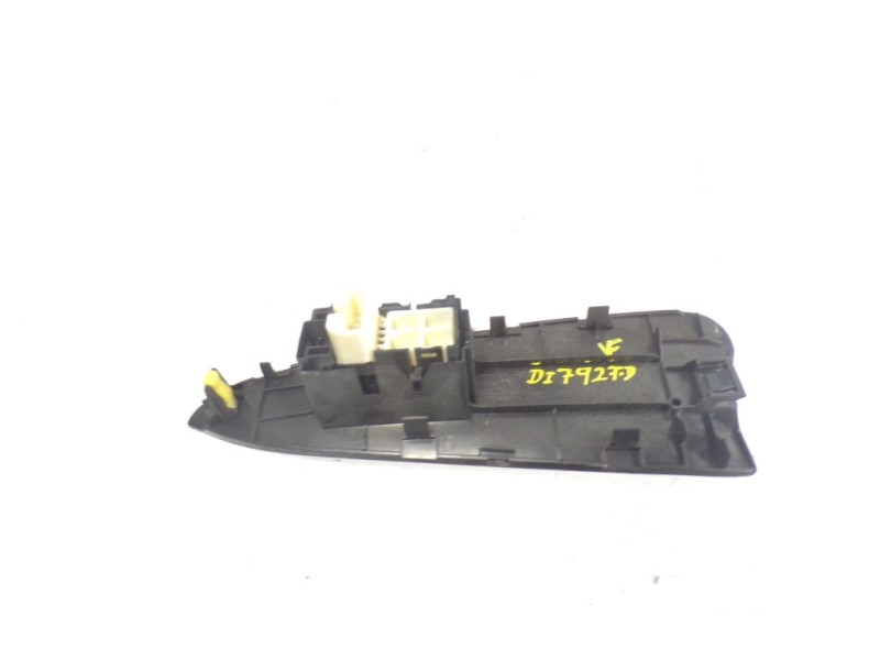 Recambio de mando elevalunas trasero derecho para toyota rav 4 (a3) executive referencia OEM IAM 8481052030 7427142010 