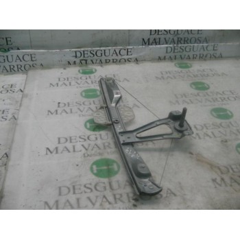 ELEVALUNAS TRASERO DERECHO 