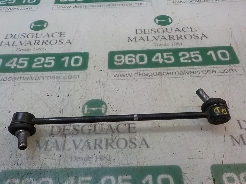 Recambio de tirante delantero derecho para hyundai i40 1.7 crdi cat referencia OEM IAM 548303Z001  