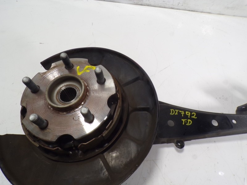 Recambio de mangueta trasera derecha para toyota rav 4 (a3) executive referencia OEM IAM 4230442020  