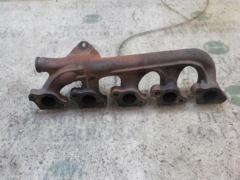 Recambio de colector escape para volvo s60 berlina 2.4 diesel cat referencia OEM IAM 30731980  