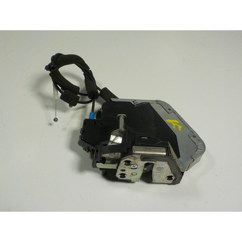 Recambio de cerradura puerta trasera izquierda para lexus rx 450h referencia OEM IAM 6906060110 M42E1718 