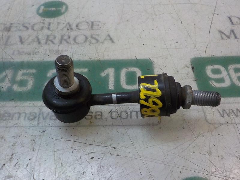 Recambio de tirante trasero izquierdo para hyundai i40 1.7 crdi cat referencia OEM IAM 555303Z001  