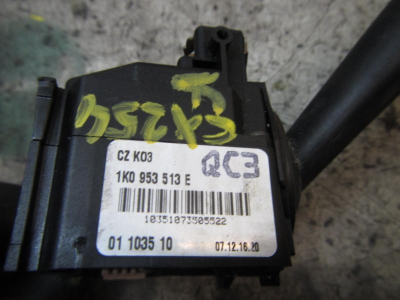 Recambio de mando intermitentes para volkswagen caddy ka/kb (2k) furg. referencia OEM IAM 1K0953513E9B9  