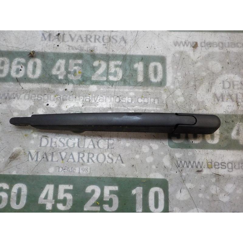 Recambio de brazo limpia trasero para peugeot 308 1.6 16v hdi referencia OEM IAM 6429EP  