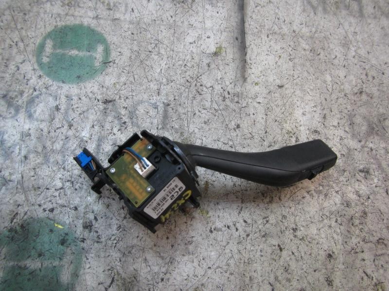 Recambio de mando limpia para volkswagen caddy ka/kb (2k) furg. referencia OEM IAM 1K0953519J9B9  