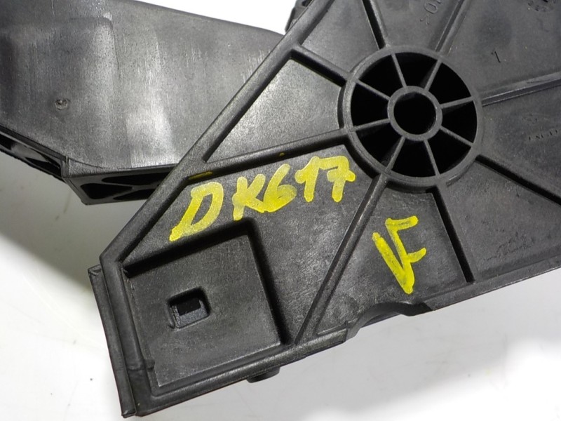 Recambio de potenciometro pedal para land rover range rover evoque evoque referencia OEM IAM LR113940 GK7M9F836AB GK7M9F836AB