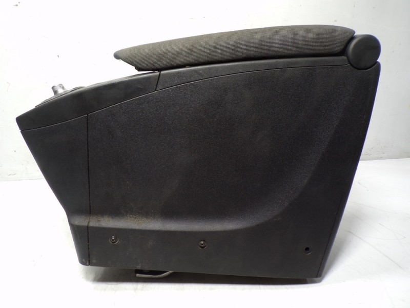 Recambio de apoyabrazos central para renault scenic iii 1.5 dci diesel fap referencia OEM IAM 969100071R 8127060101625934 