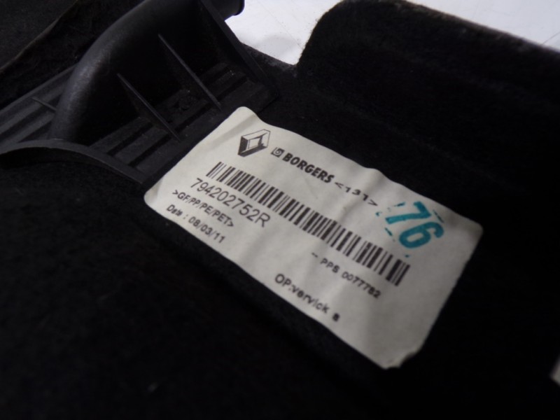 Recambio de bandeja trasera para renault scenic iii 1.5 dci diesel fap referencia OEM IAM 794202752R 794202752R 