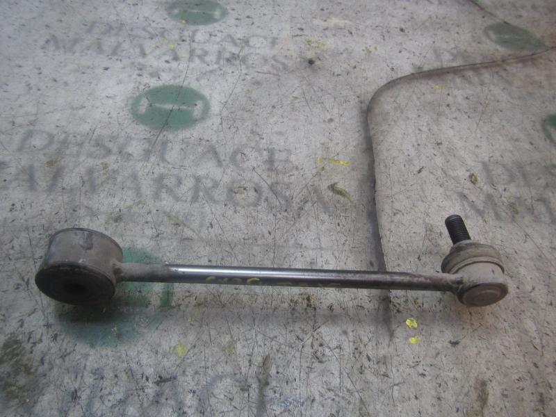 Recambio de tirante trasero derecho para volkswagen caddy ka/kb (2k) furg. referencia OEM IAM 2K0505465E  