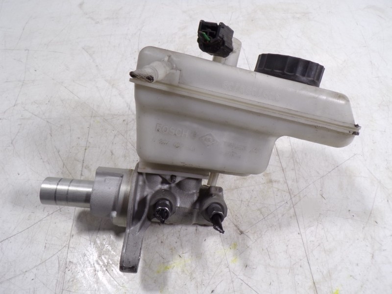 Recambio de bomba freno para renault laguna iii 2.0 dci diesel fap cat referencia OEM IAM 460110001R  