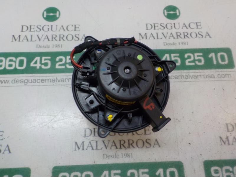 Recambio de motor calefaccion para opel insignia berlina cosmo referencia OEM IAM   