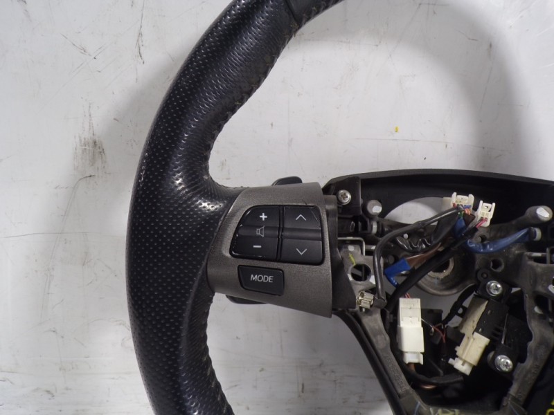 Recambio de volante para toyota rav 4 (a3) executive referencia OEM IAM 4510042190B0  