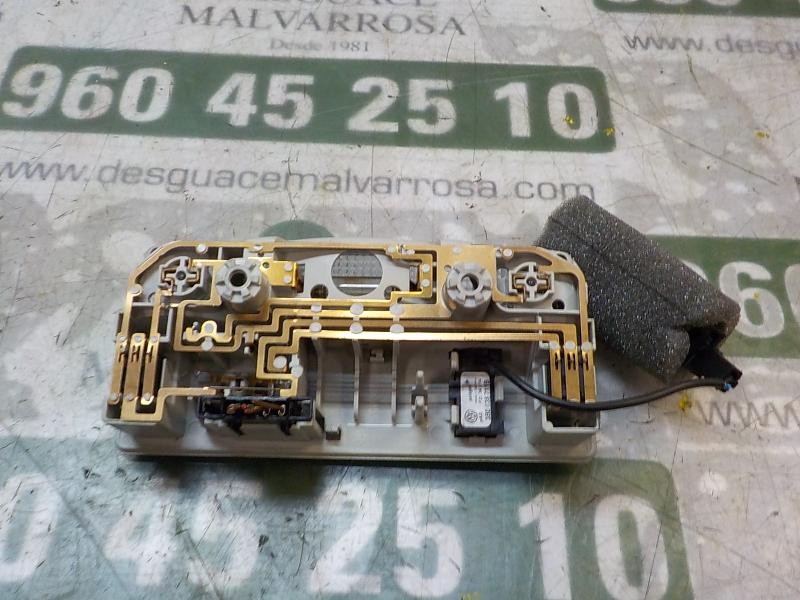 Recambio de piloto interior para seat toledo (kg3) 1.6 tdi referencia OEM IAM 5JA947105Y20  