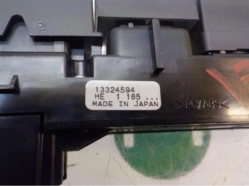 Recambio de warning para opel insignia berlina cosmo referencia OEM IAM   