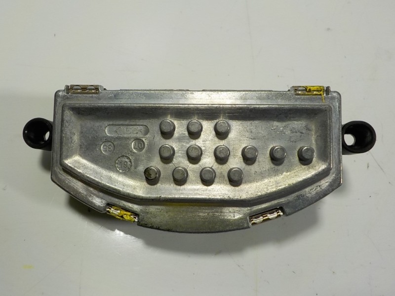 Recambio de resistencia calefaccion para land rover range rover evoque evoque referencia OEM IAM LR115866 5HL01126671 
